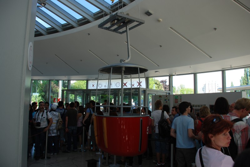 Atomium, day III